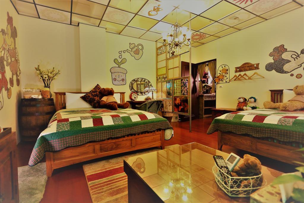 Hualien Paris Home B&B Exteriör bild